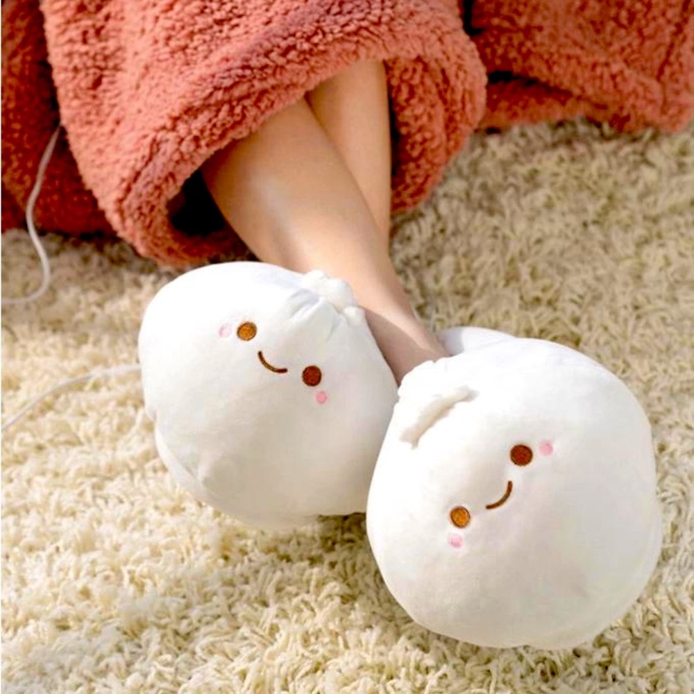 USB heated dumpling slippers